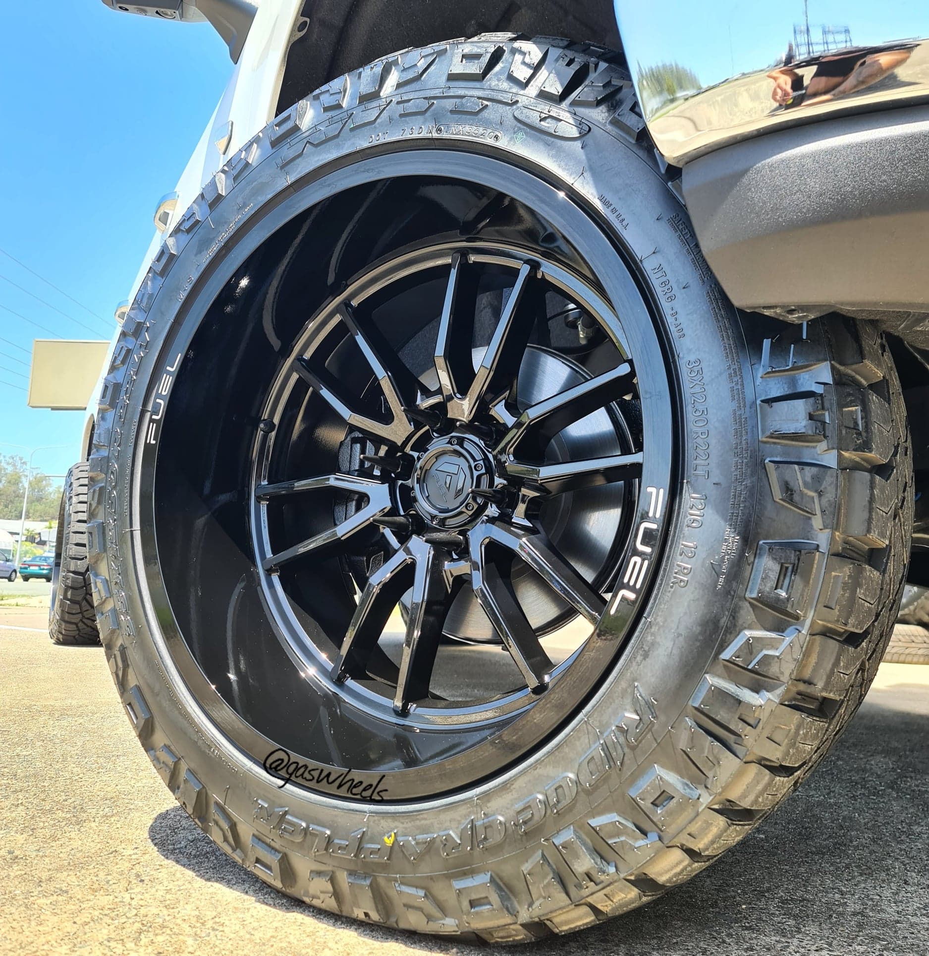 NITTO RIDGE GRAPPLER – Gas Wheels & Tyres
