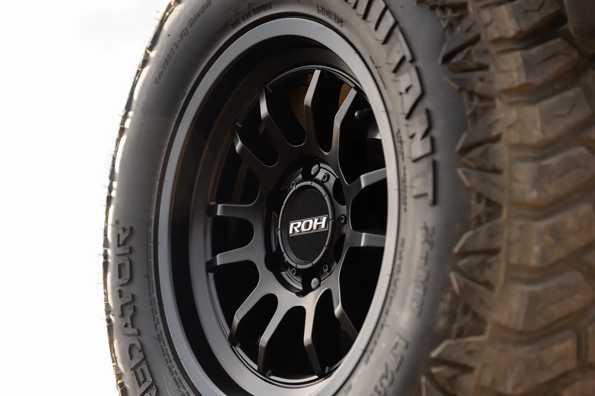 ROH ARC Matt Black – Gas Wheels & Tyres